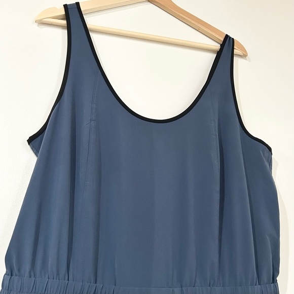 Athleta Unbound Jumpsuit in Iron Blue L - Picture 5 of 8